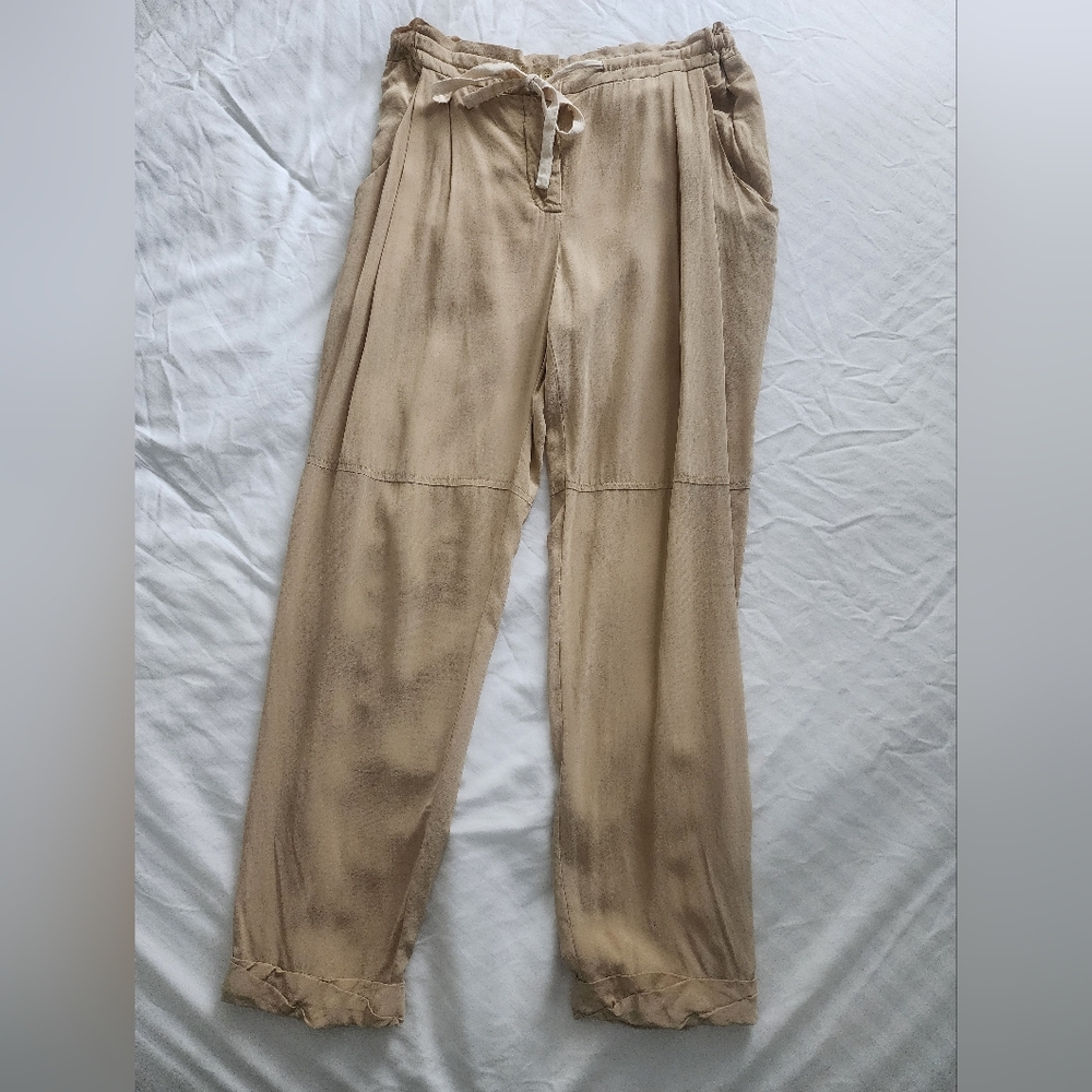Aritzia Wilfred Light Tan Silk Pants